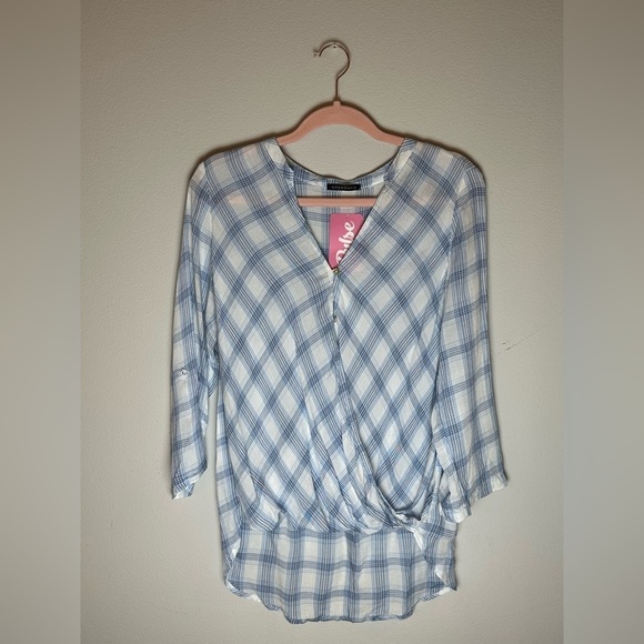 Just In Time Plaid Wrap Top- Blue & White - Picture 8 of 14